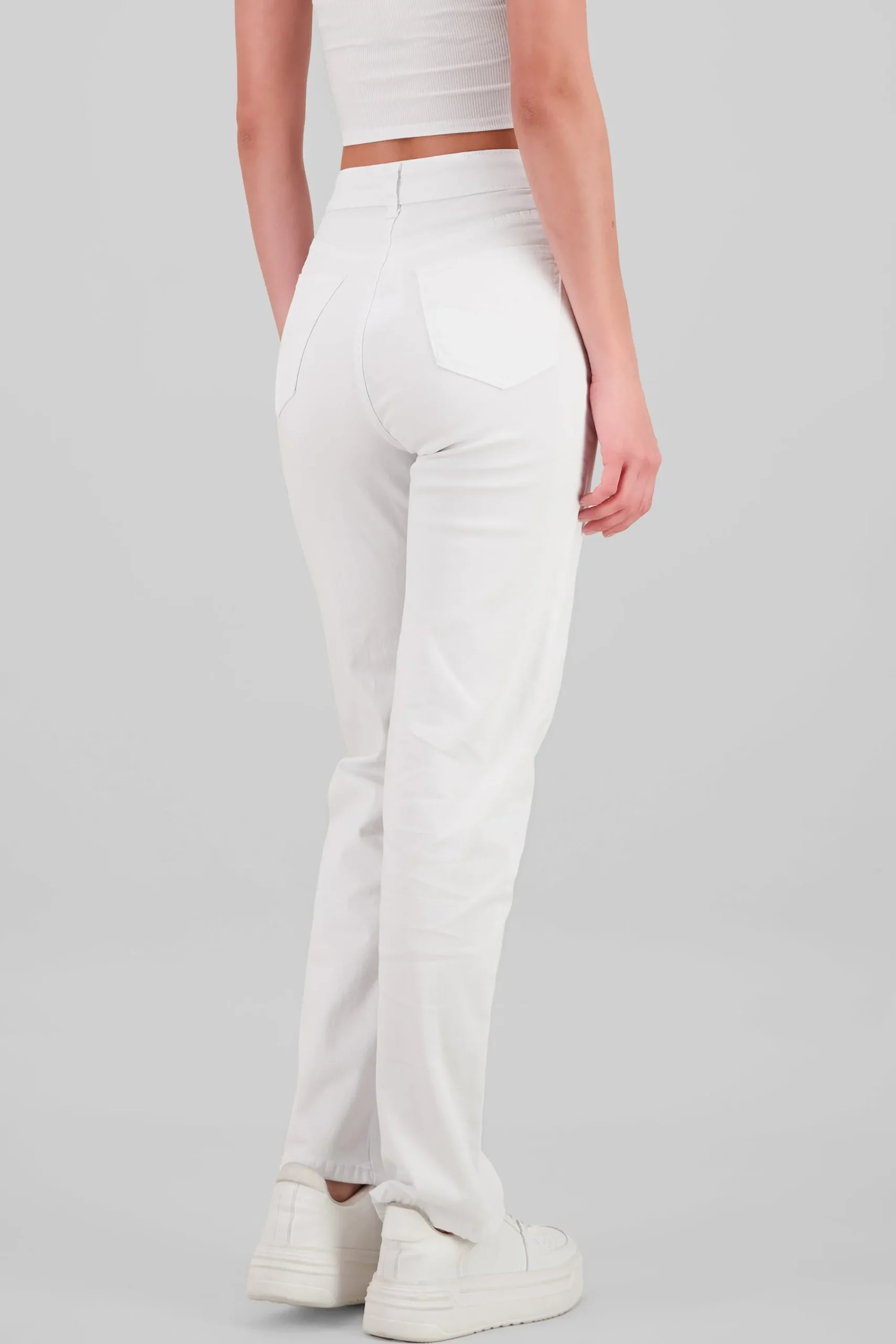 Shasa Slim Straight Pants