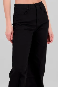 Shasa Slim Straight Pants