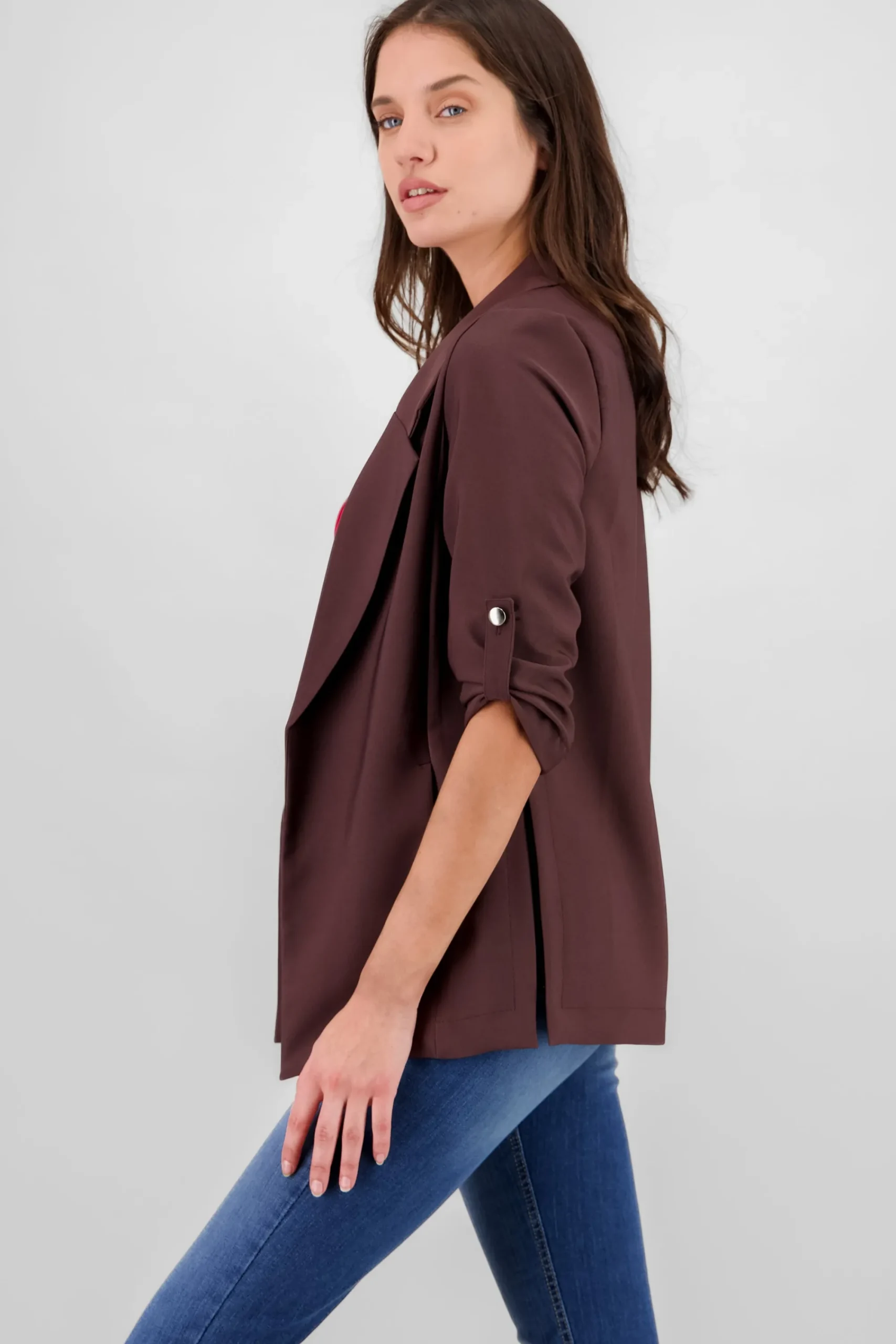 Shasa Solid blazer with adjustable sleeves