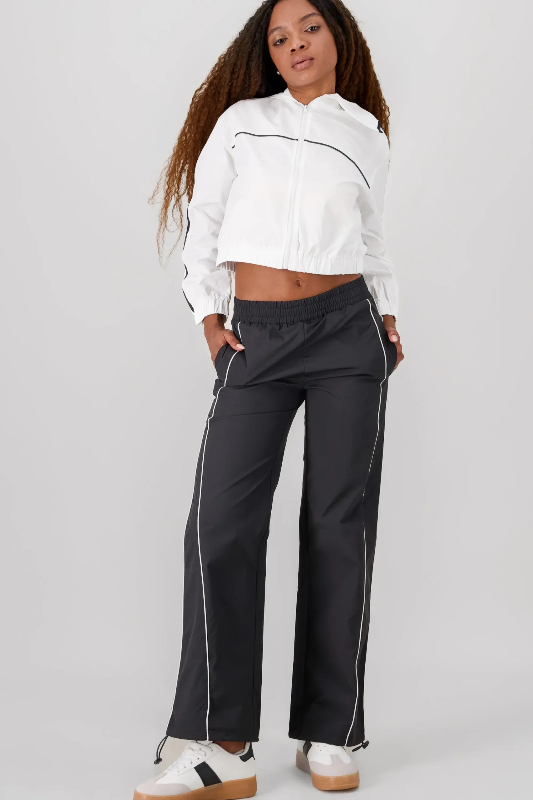 Shasa Solid Contrast Detail Pants