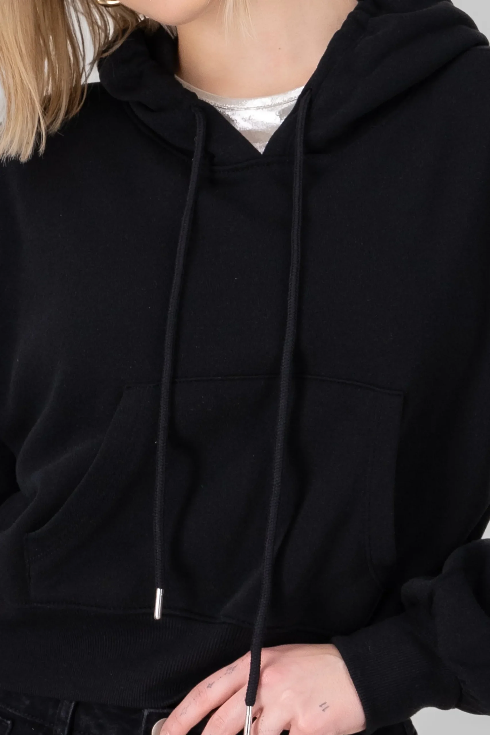 Shasa Solid Cropped Sweatshirt