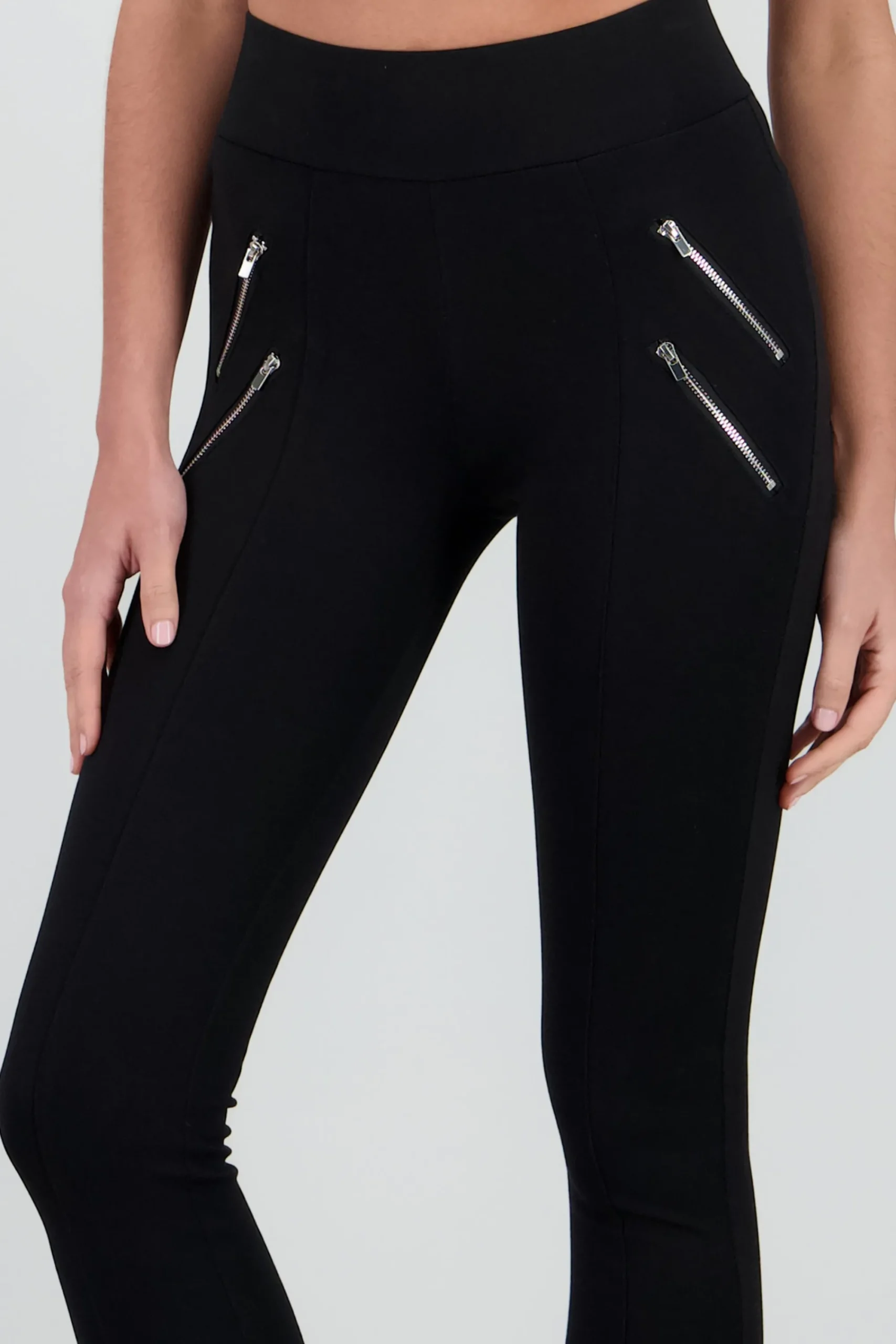 Shasa Solid Leggings with Zipper Detail