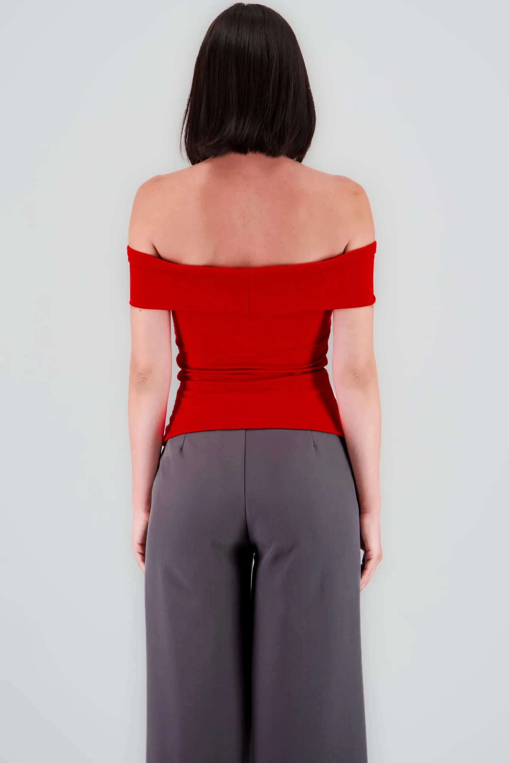Shasa Solid Ruched Top