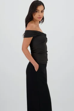 Shasa Solid Ruched Top