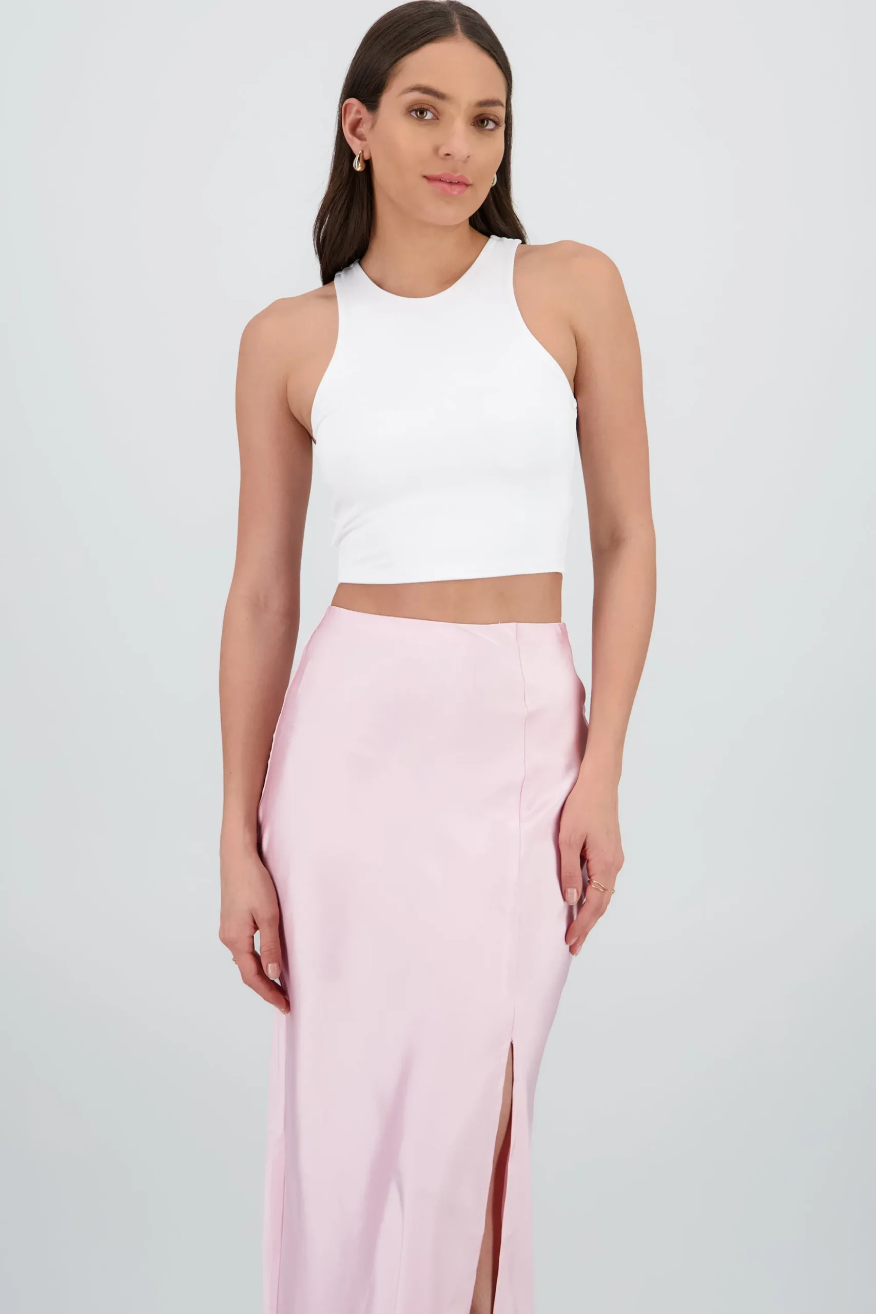 Shasa Solid Sleeveless Round Neck Top