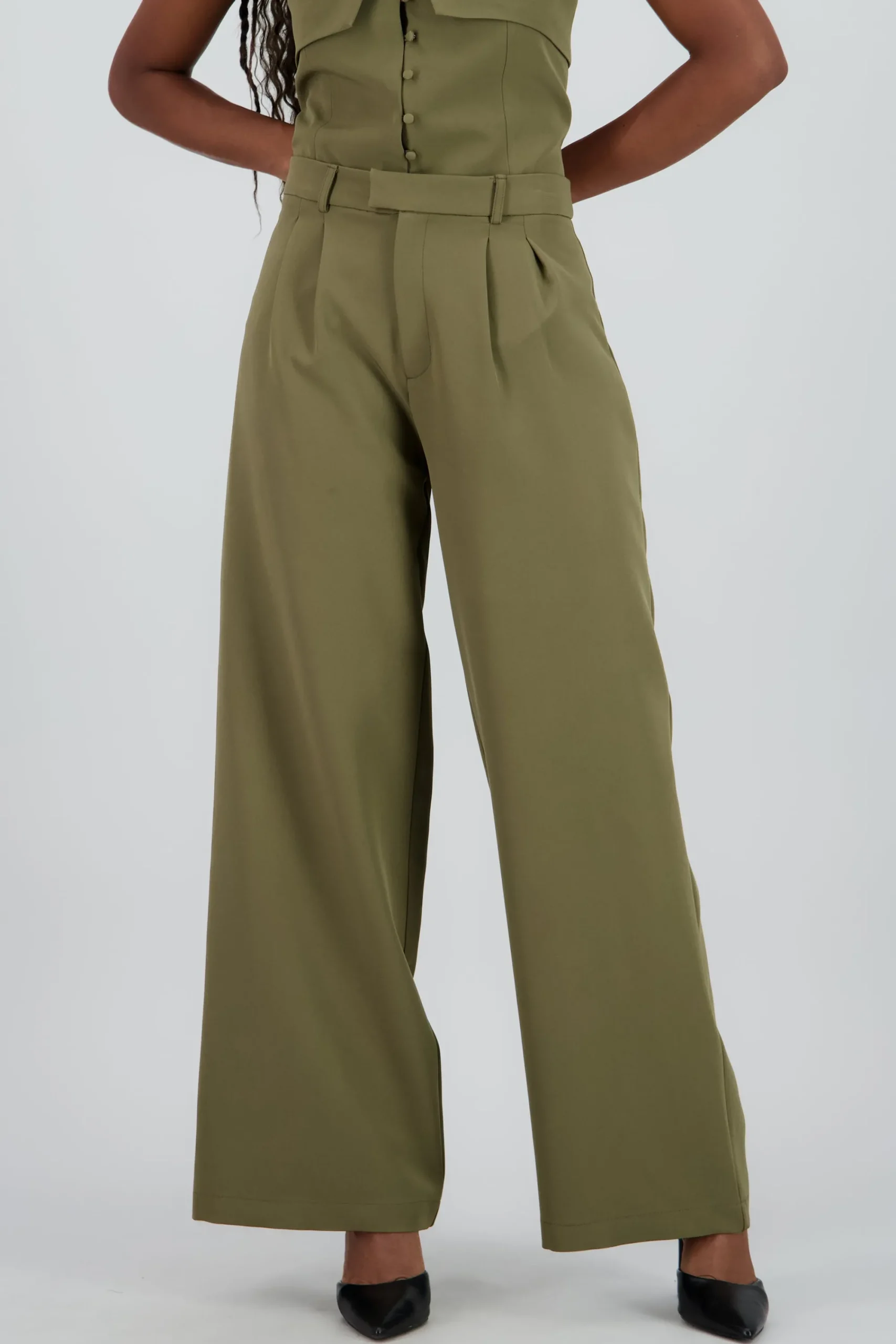Shasa Solid Tailored Pants
