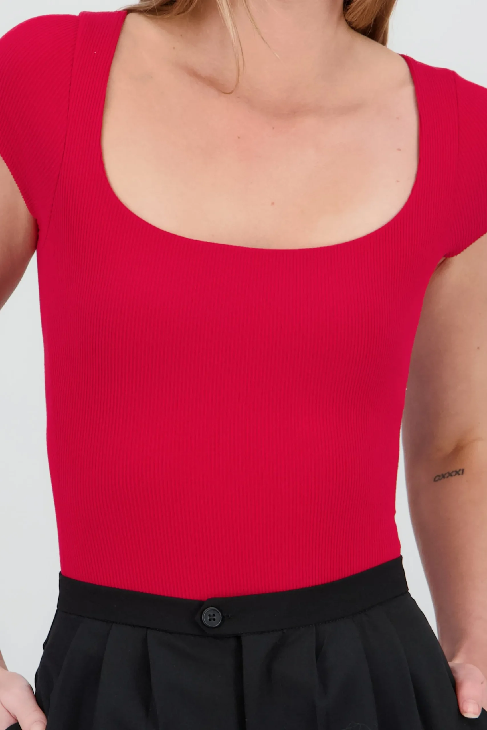 Shasa Square Neck Bodysuit