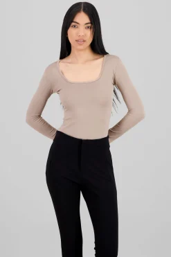 Shasa Square neck long sleeved bodysuit