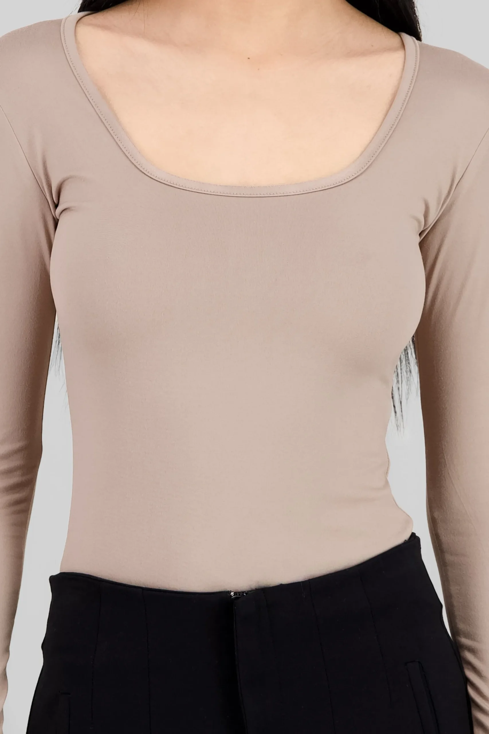 Shasa Square neck long sleeved bodysuit