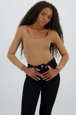 Shasa Square neck long sleeved bodysuit