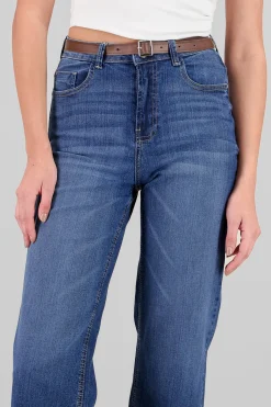 Shasa Straight Basic Cut Jeans