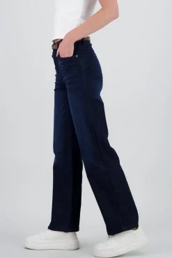 Shasa Straight Basic Cut Jeans