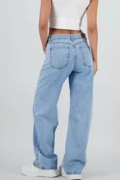 Shasa Straight Jeans