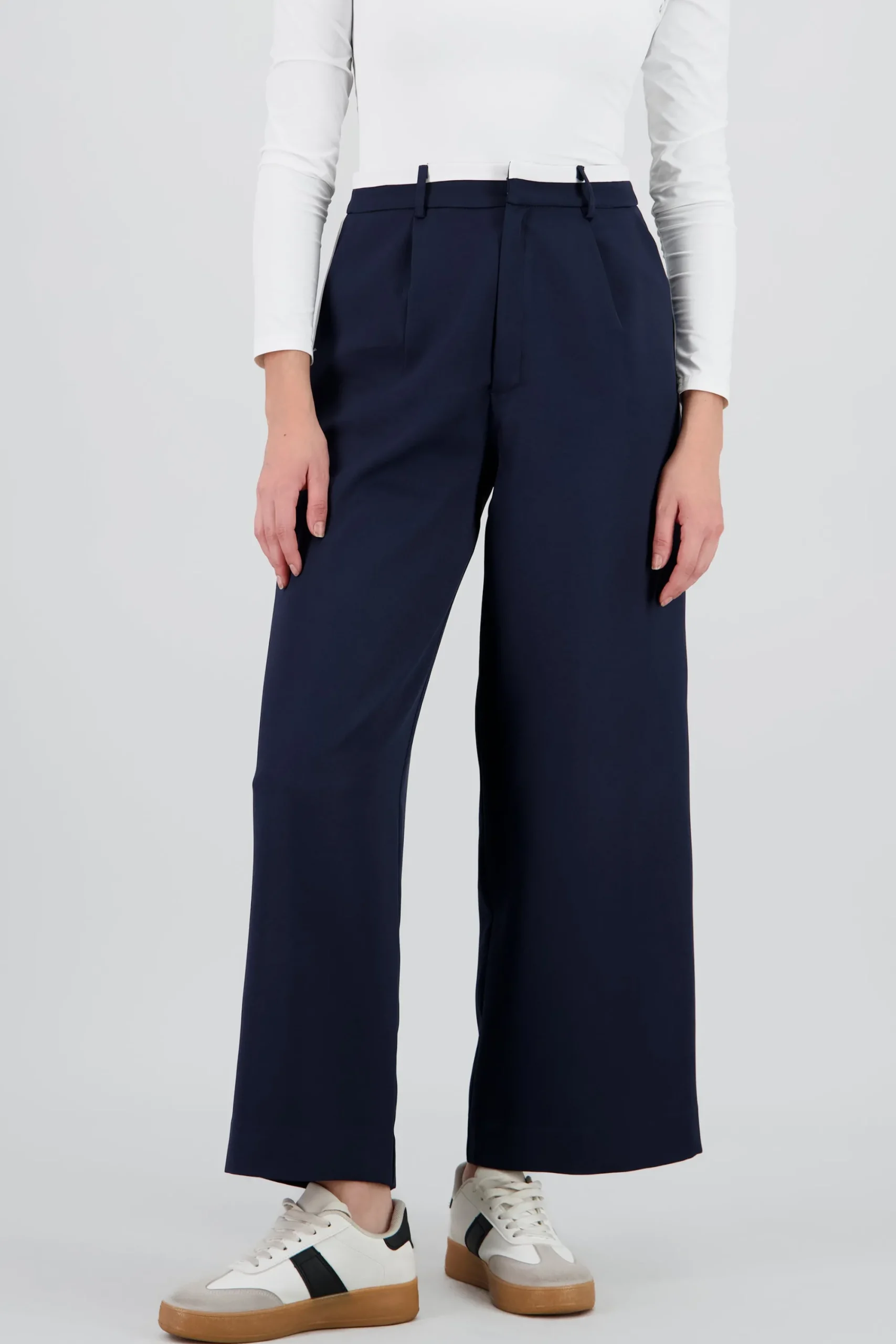 Shasa Straight Leg Pants with Contrast Detail