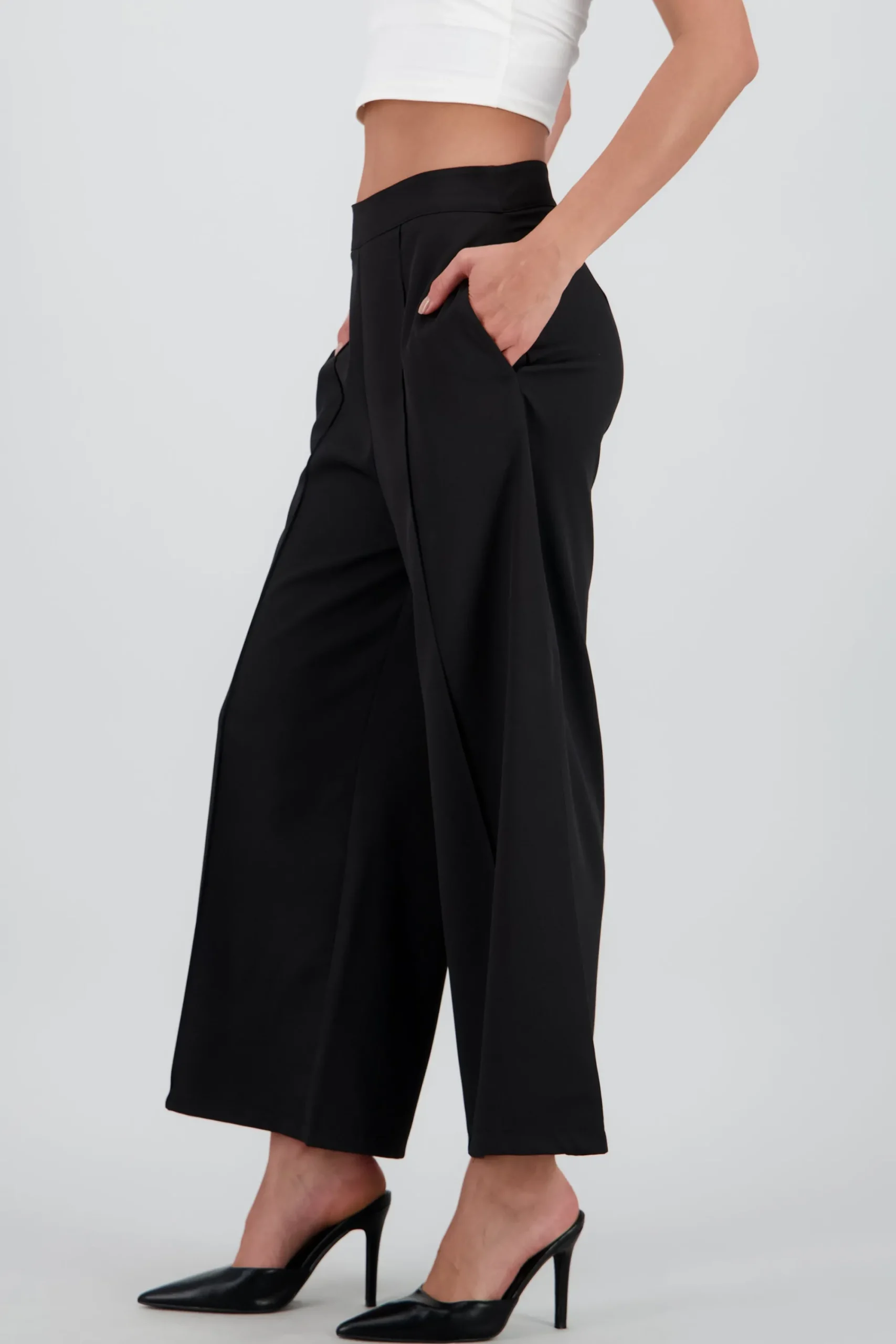 Shasa Straight Leg Tailored Pants