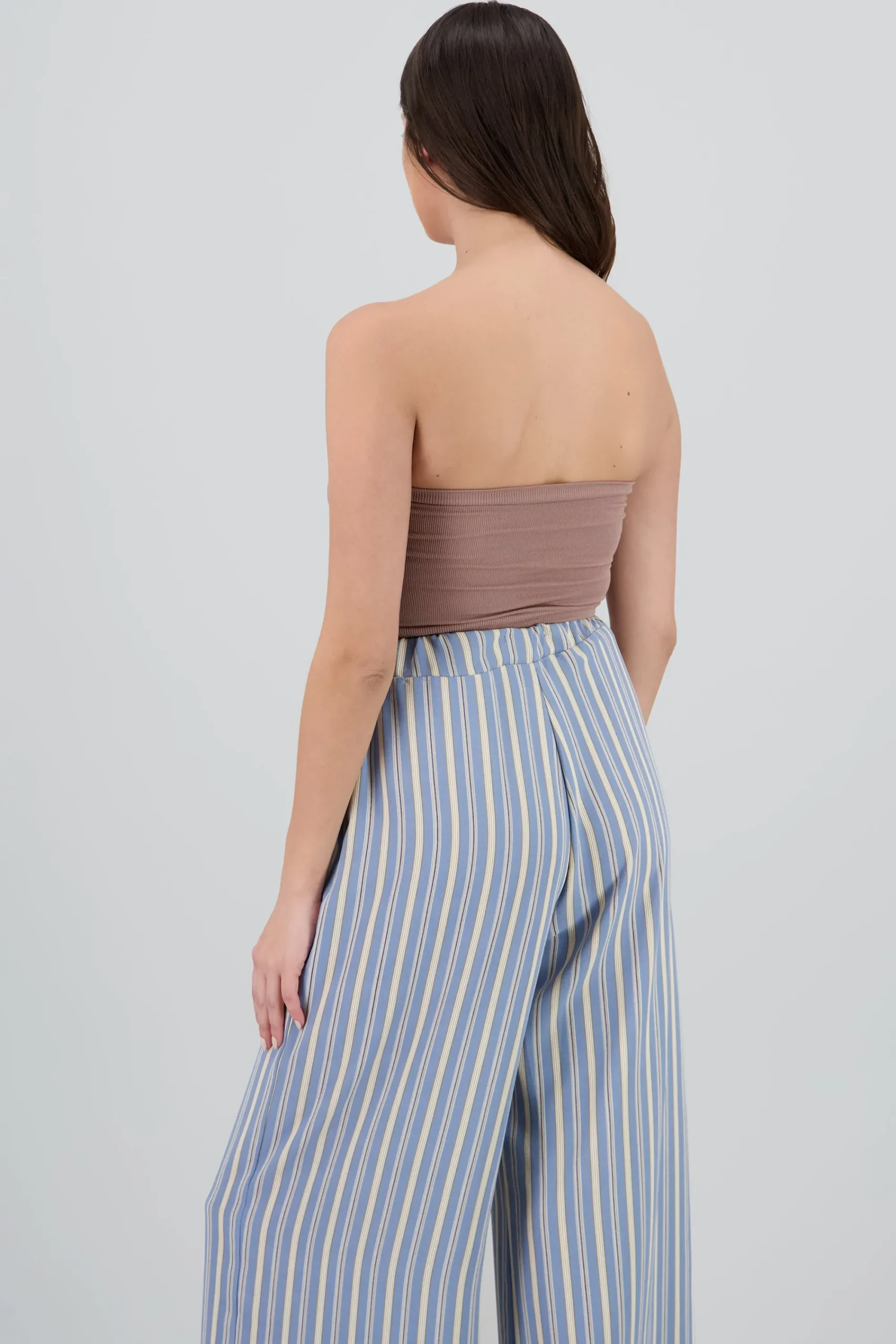 Shasa Strapless ribbed tube top