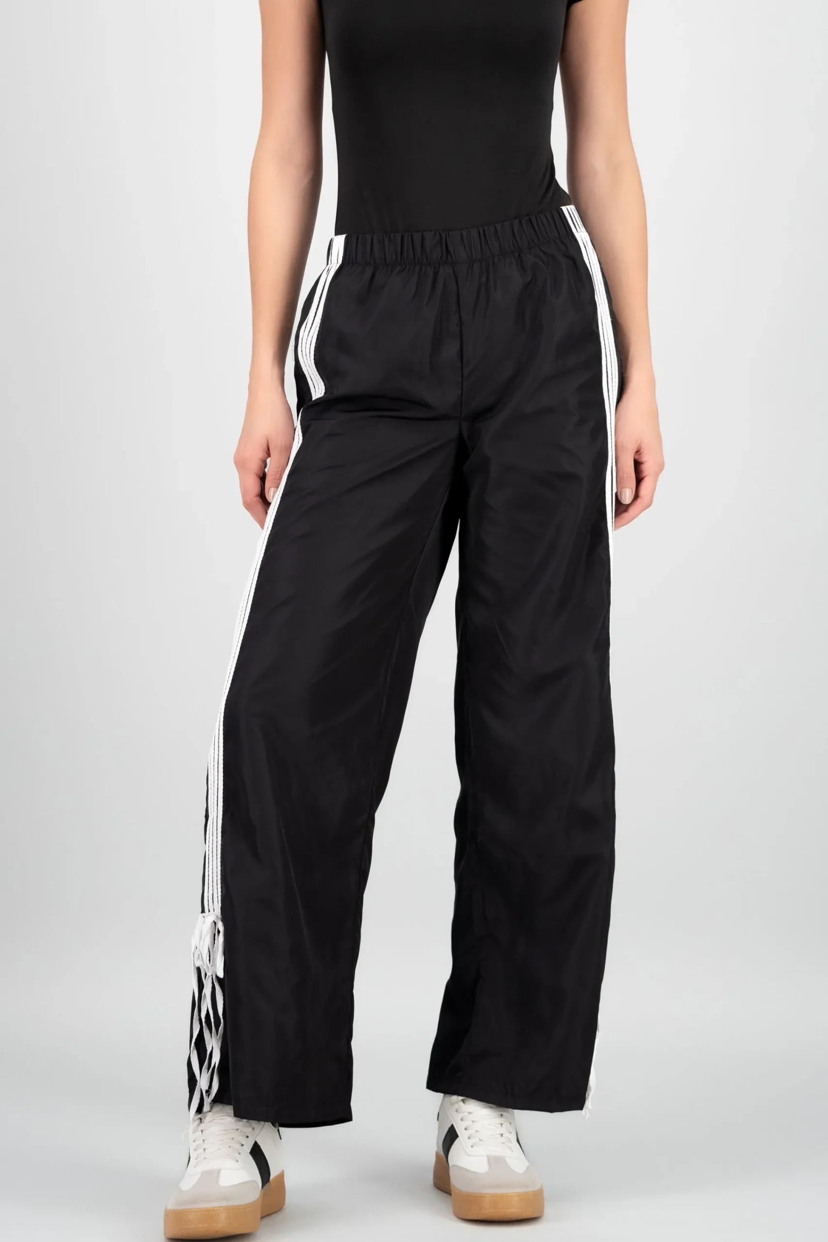 Shasa Striped Pants with Bow Details