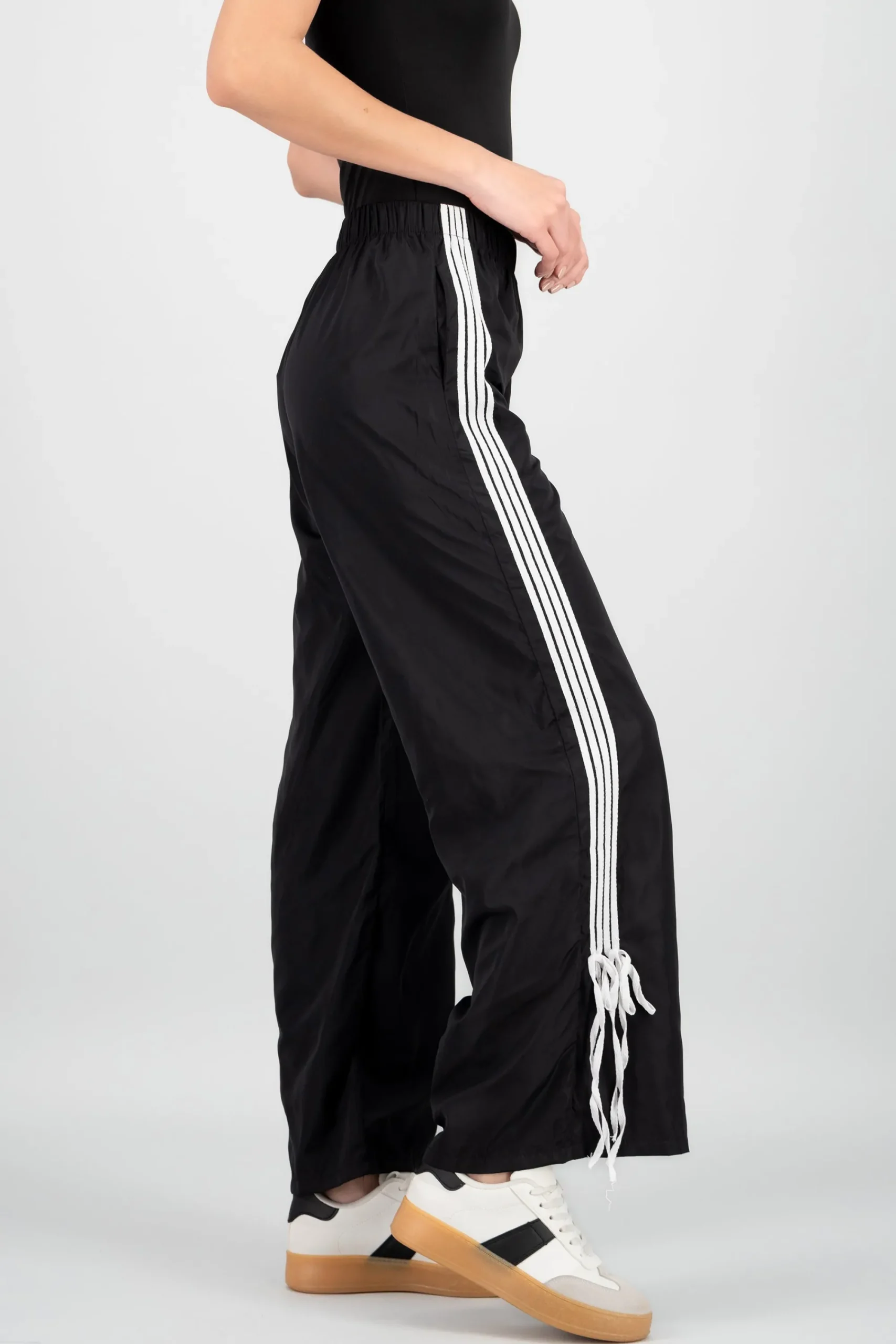 Shasa Striped Pants with Bow Details