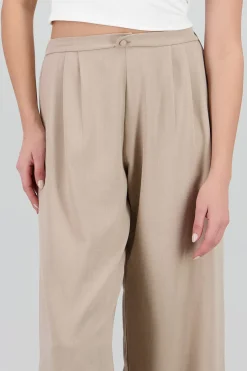 Shasa Tailored Pants with Pleats
