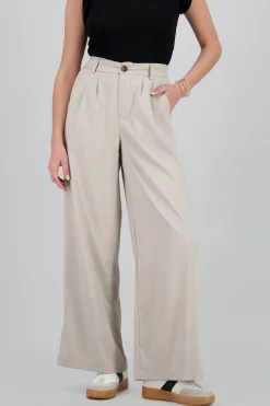 Shasa Tailored Pants with Pleat Detail