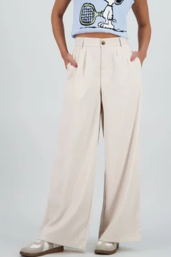 Shasa Tailored Pants with Pleat Detail