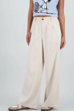 Shasa Tailored Pants with Pleat Detail
