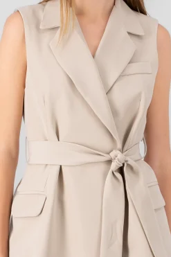 Shasa Tailored Vest With Ribbon