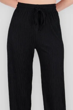 Shasa Textured Pants