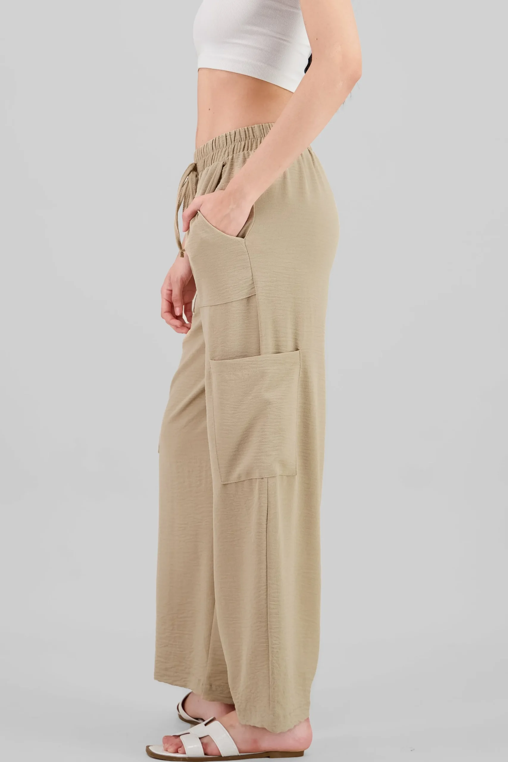Shasa Textured Pants with Pockets