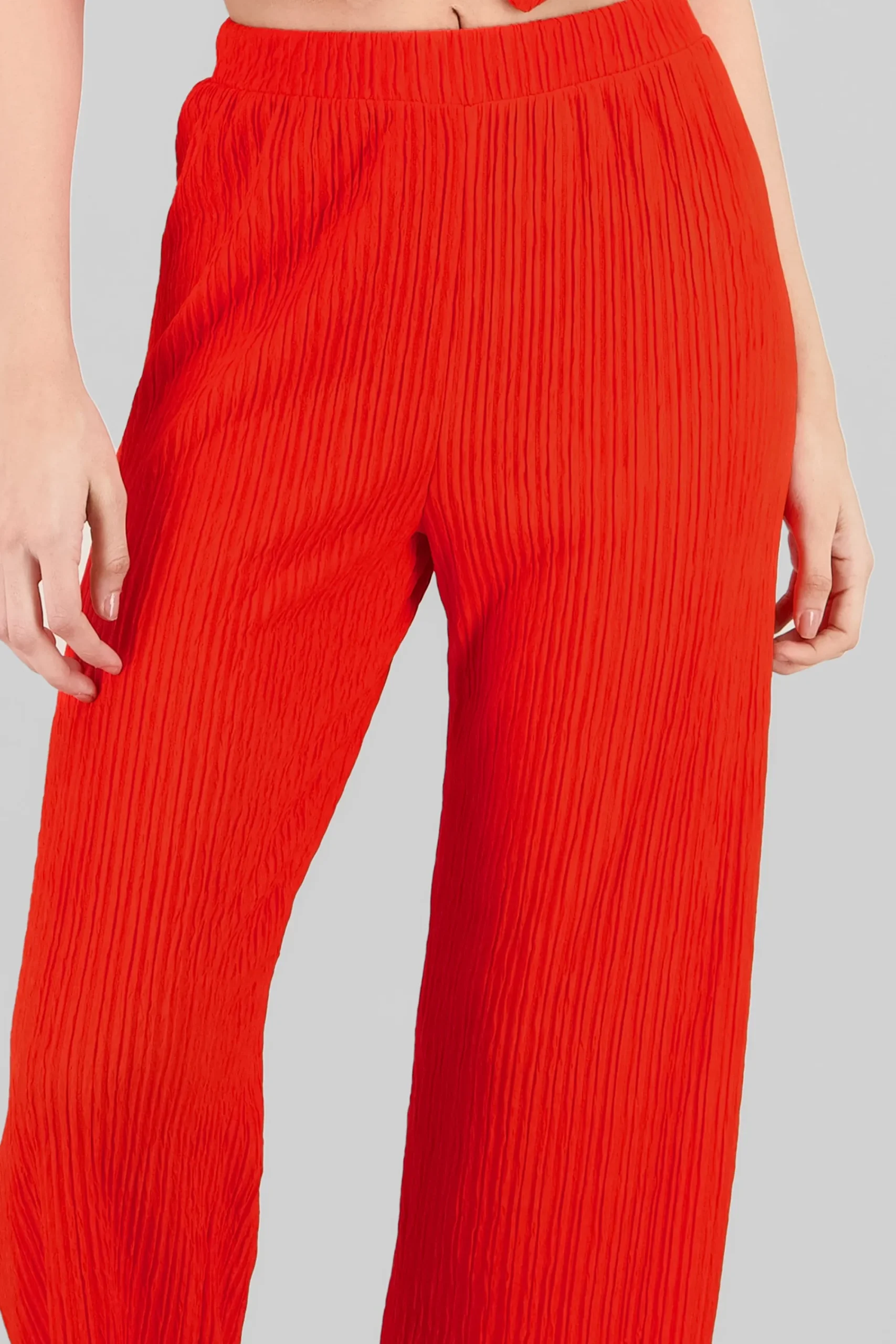 Shasa Textured Straight Pants