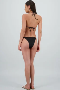 Shasa ThreePiece Bikini with Ruffled Sarong