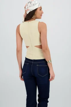 Shasa Top with Seam Accents