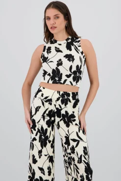 Shasa Tropical Floral Textured Top