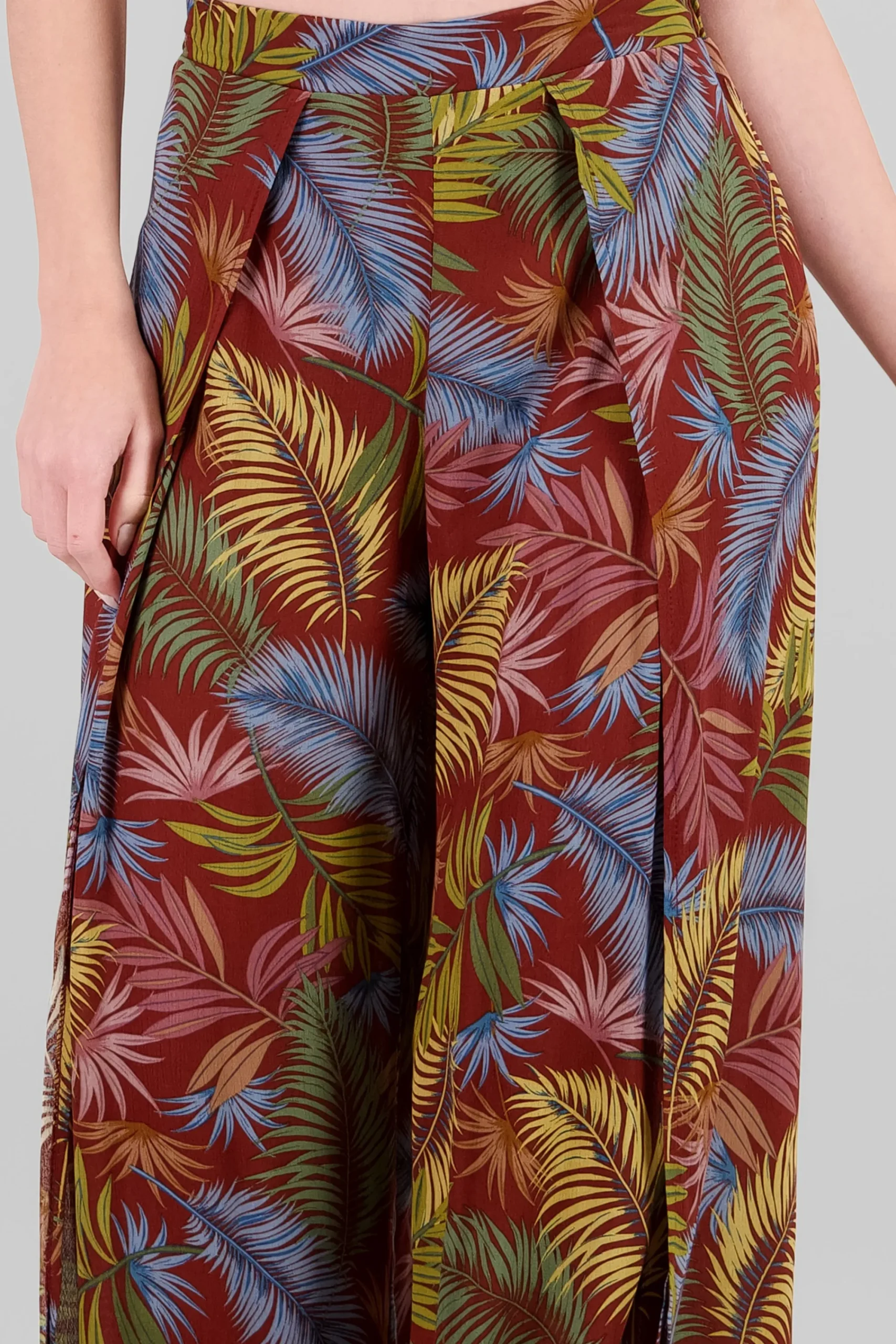 Shasa Tropical Print Pants