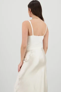 Shasa V Scoop Solid Top