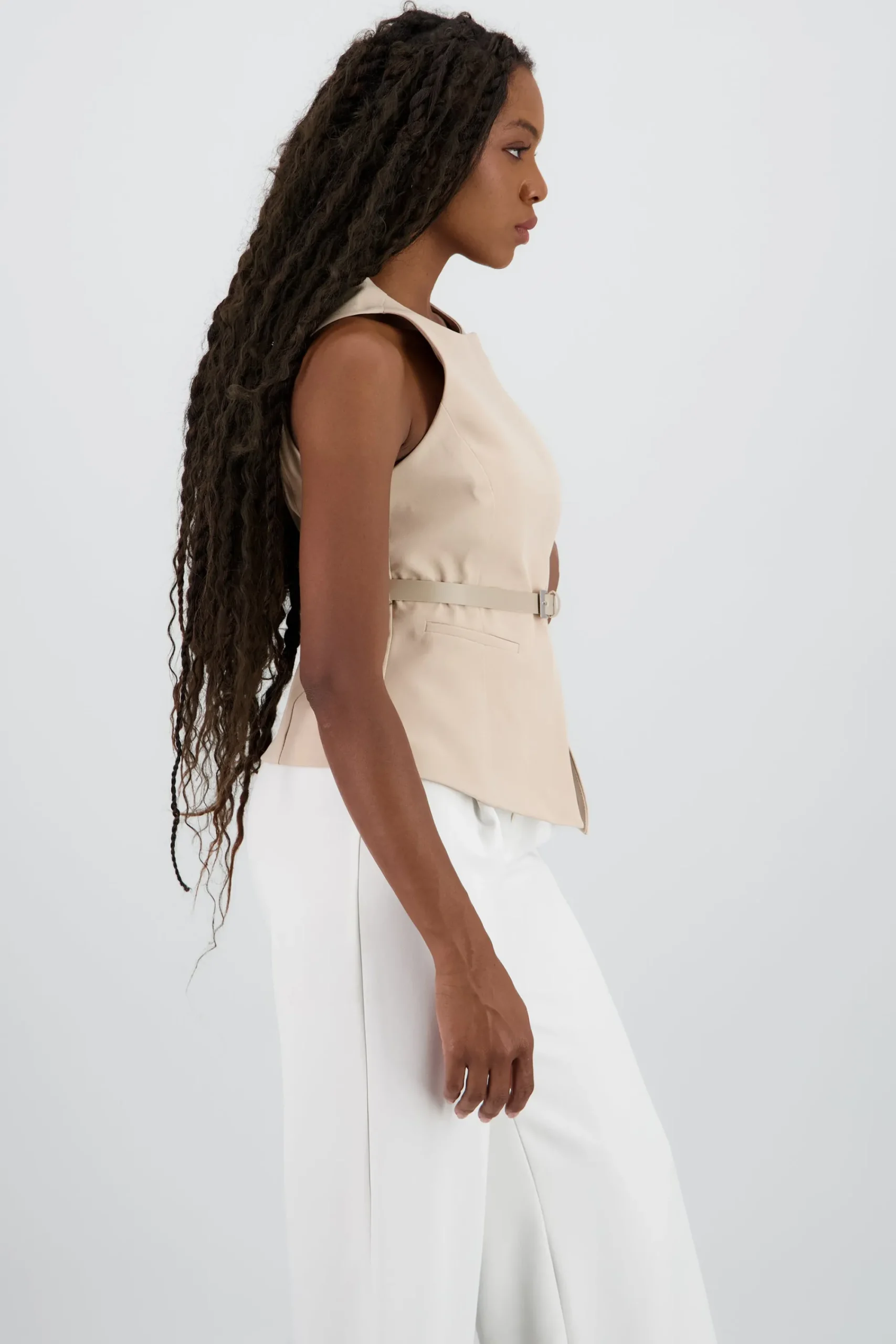 Shasa Vest with Belt