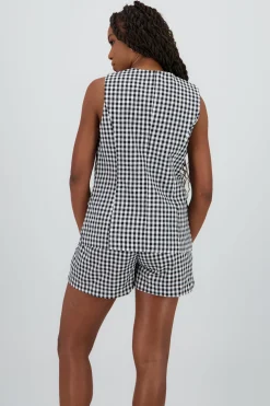 Shasa Vest with Pockets and Button Detail