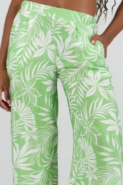Shasa Wide Flowy Printed Pants