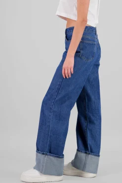 Shasa Wide Hem Wide Leg Jeans