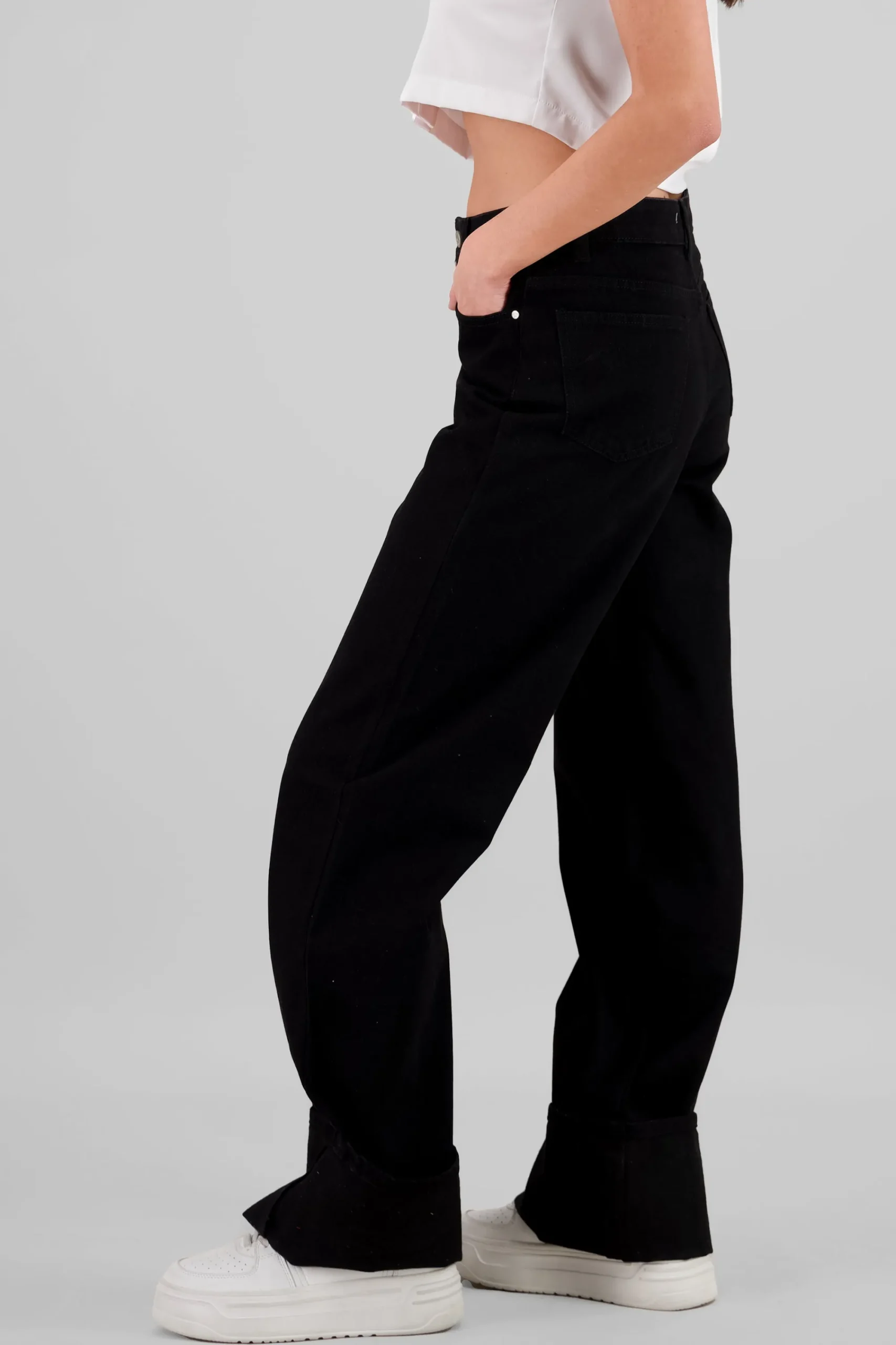 Shasa Wide Hem Wide Leg Jeans