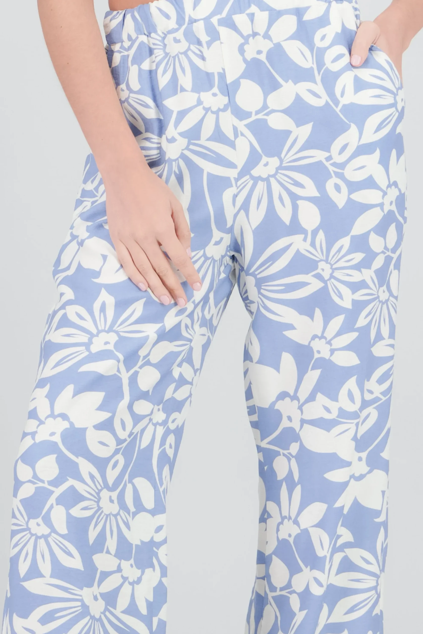 Shasa Wide Leg Floral Print Pants