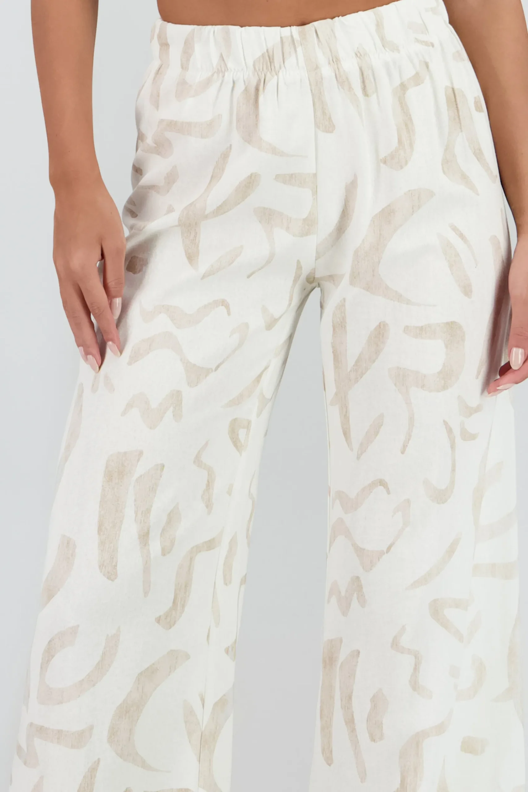 Shasa Wide Leg Geometric Print Pants
