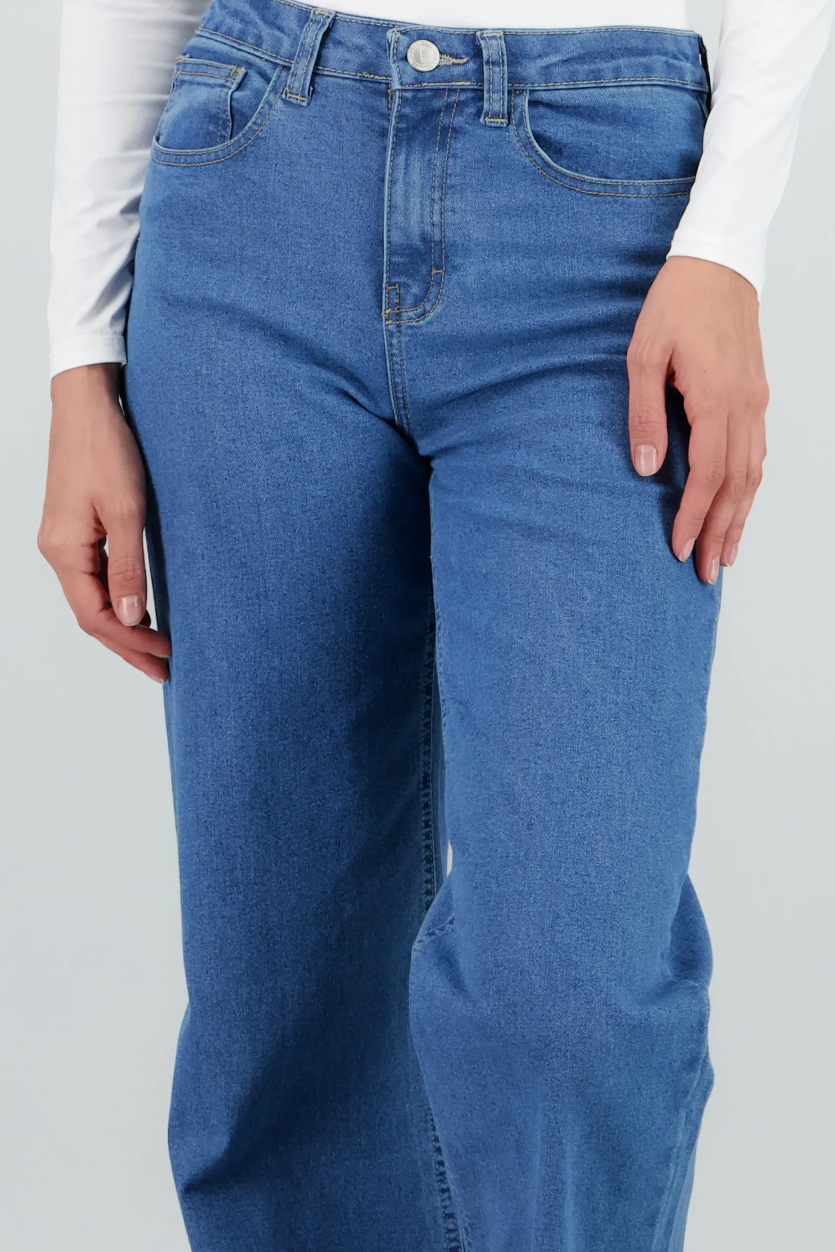 Shasa Wide Leg Jeans