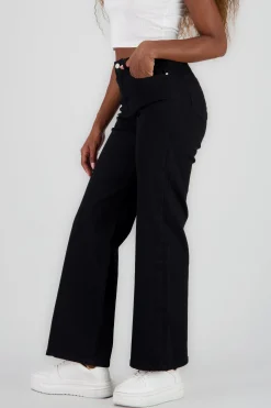 Shasa Wide Leg Jeans