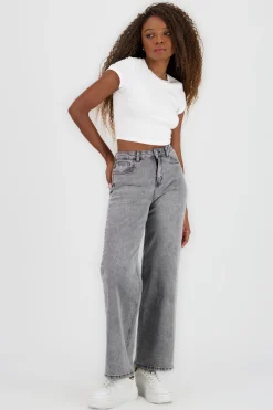 Shasa Wide Leg Jeans