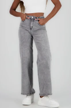 Shasa Wide Leg Jeans