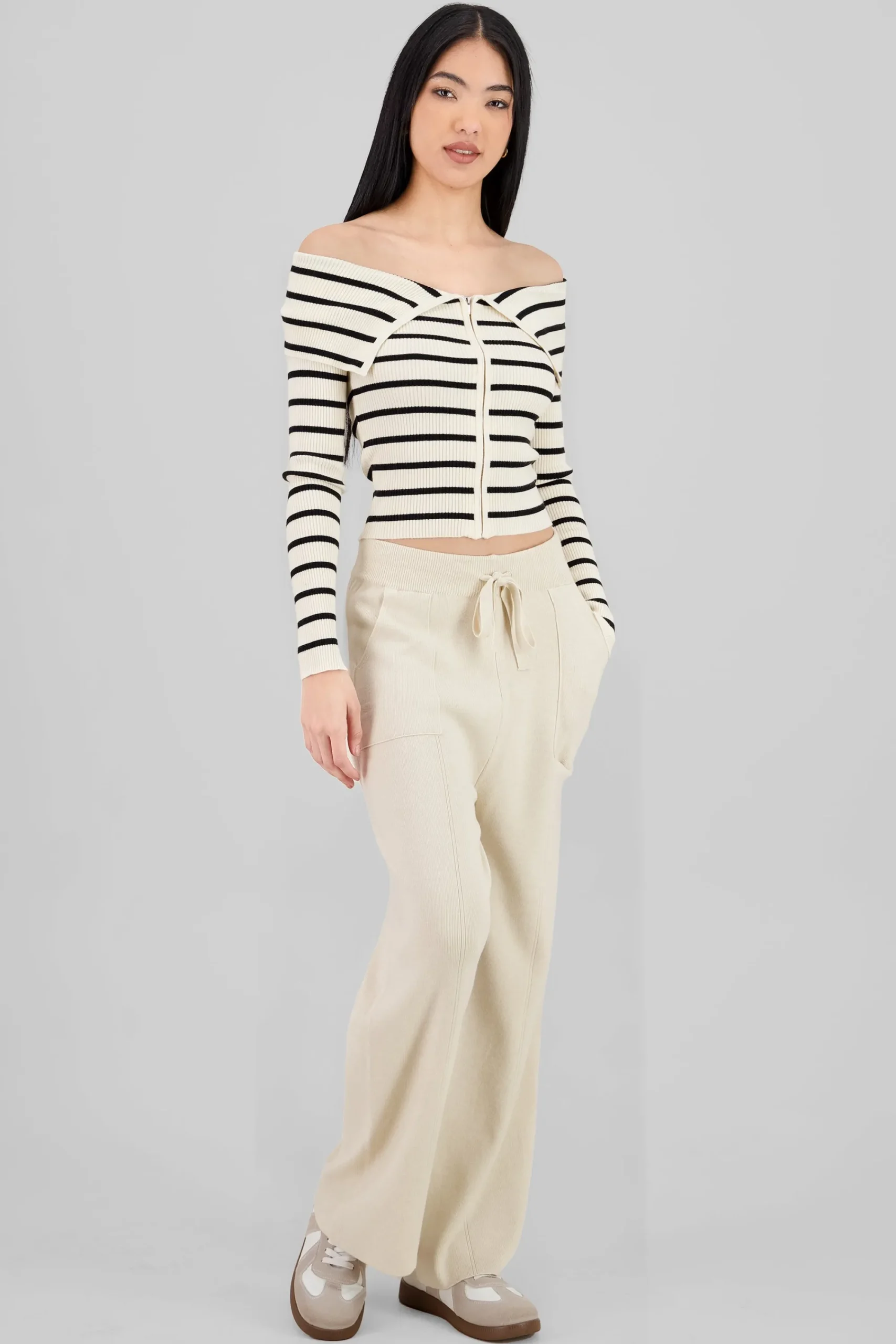 Shasa Wide Leg Knit Pants