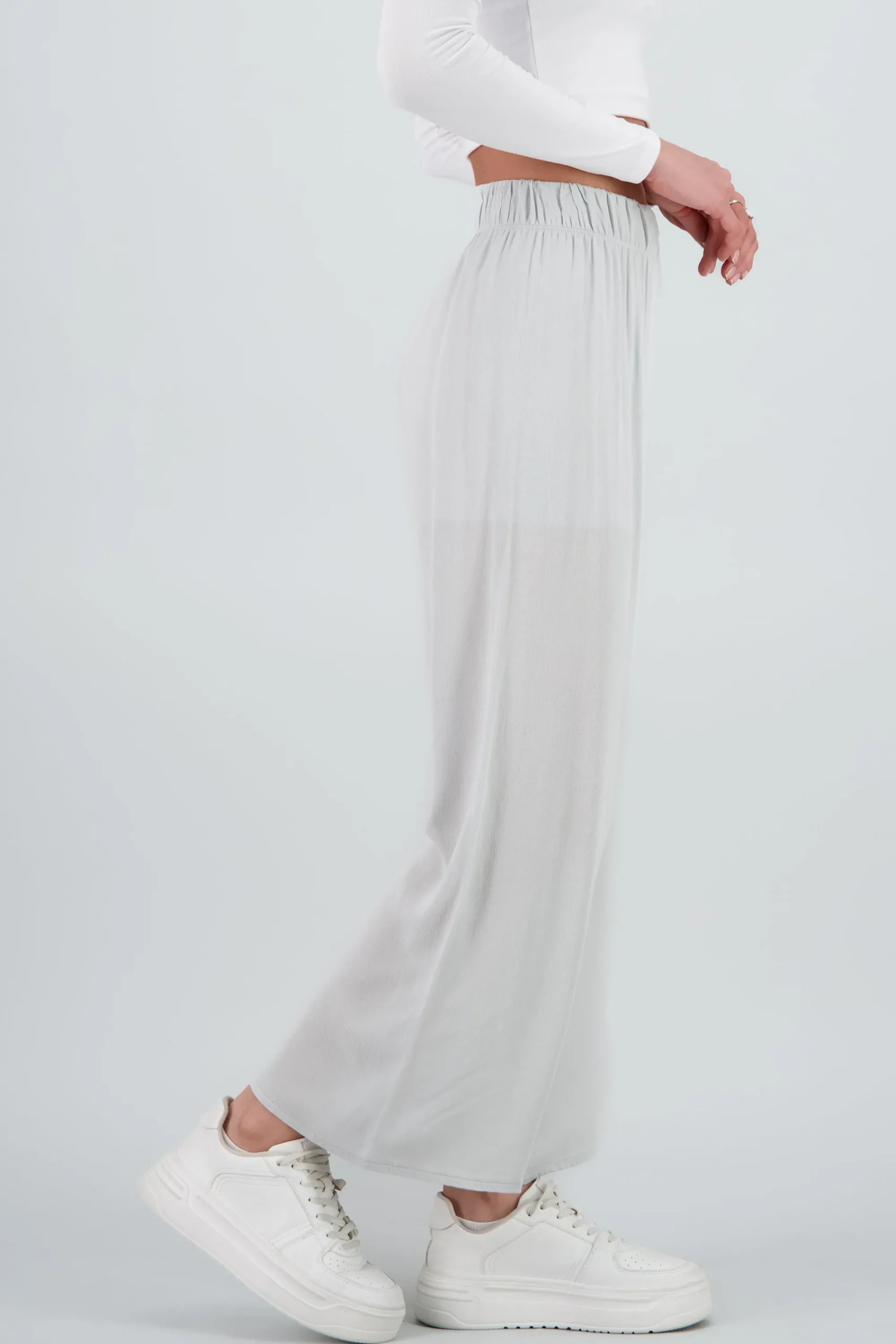 Shasa Wide leg pant with elastic wasitband