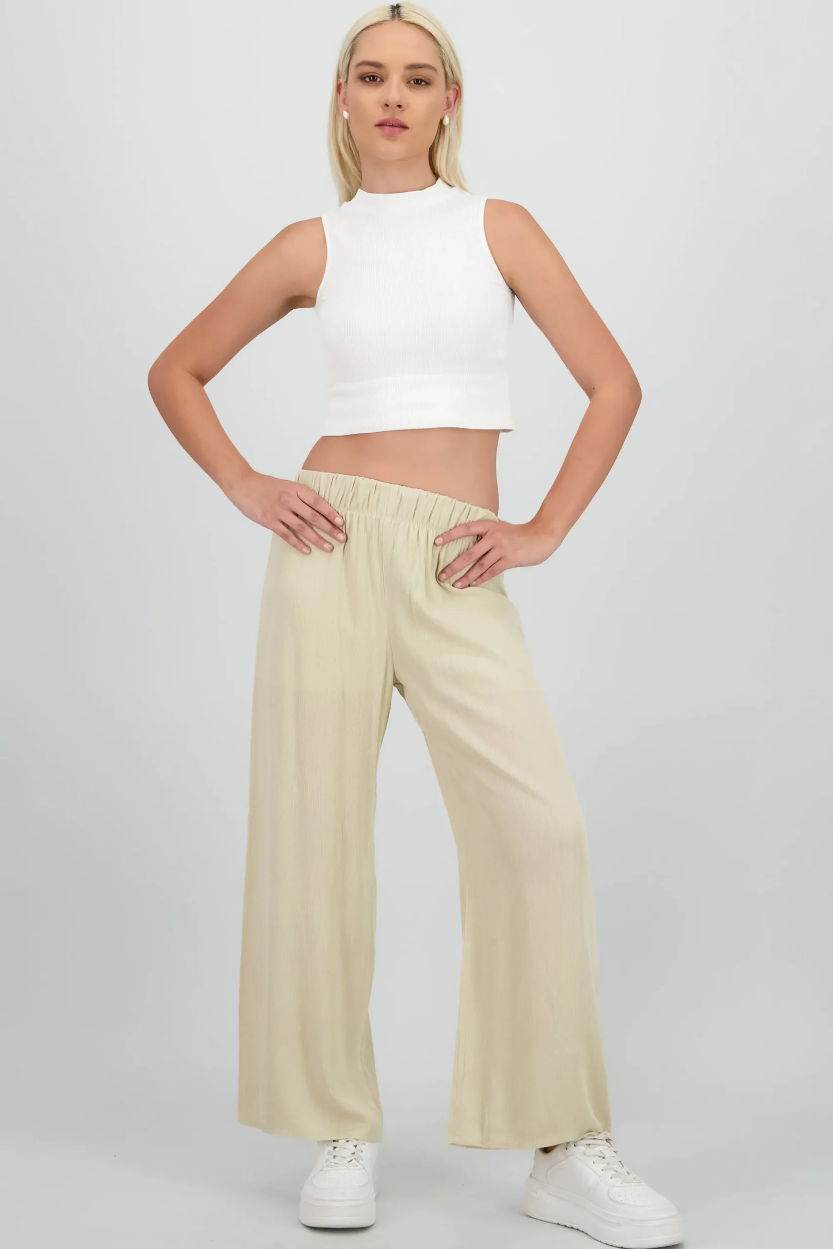Shasa Wide leg pant with elastic wasitband