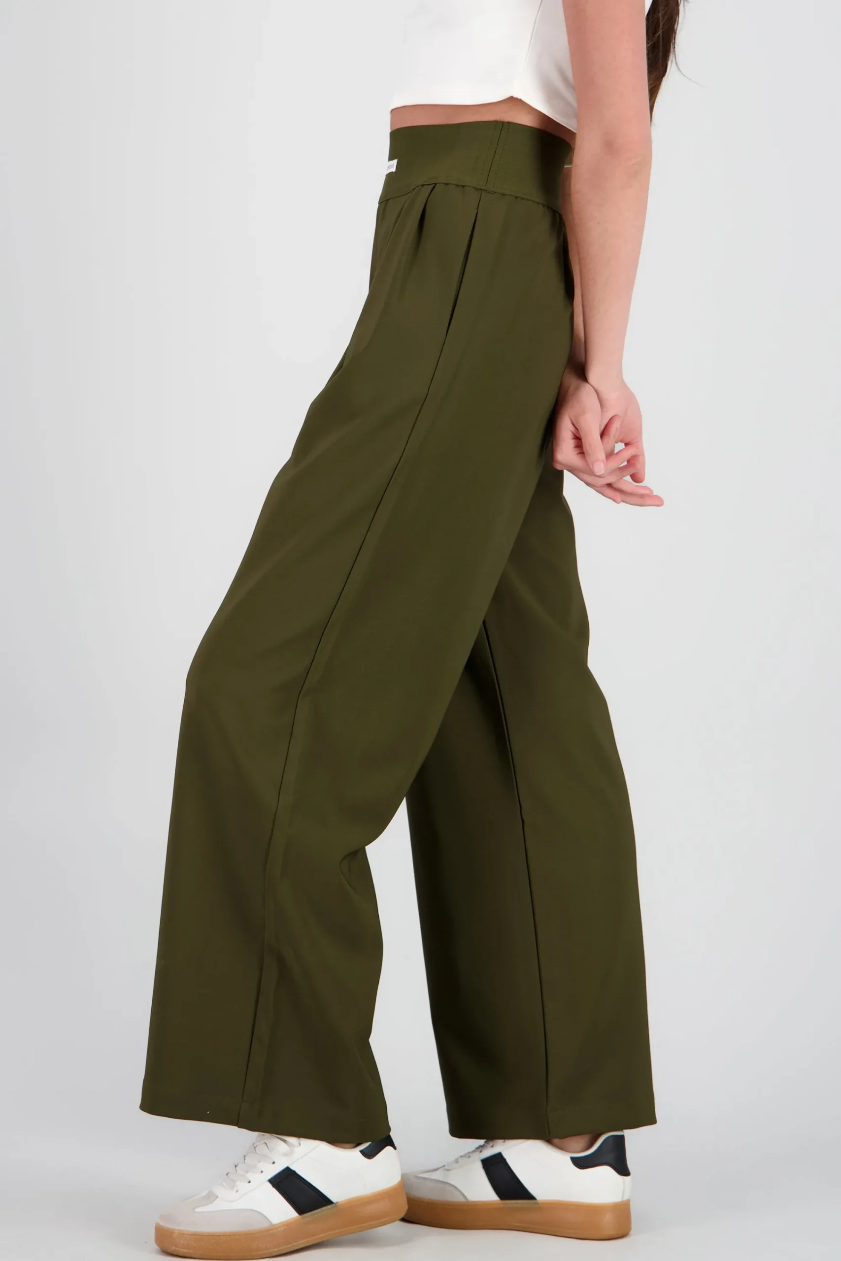 Shasa Wide Leg Pants with Elastic Detail